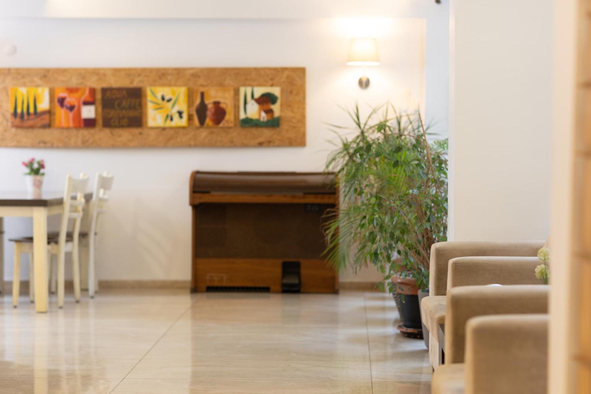 Mb City Hotel Izmir Bagian luar foto