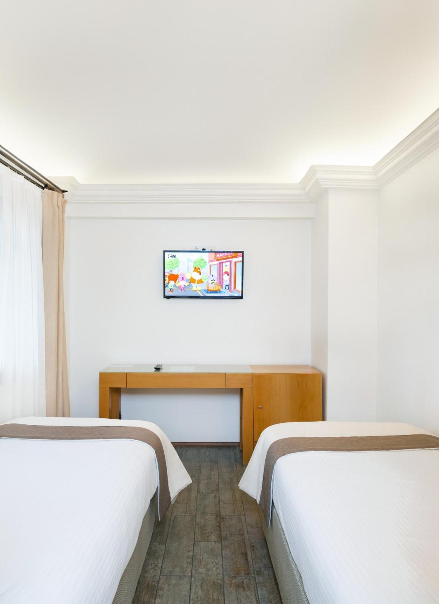 Mb City Hotel Izmir Bagian luar foto