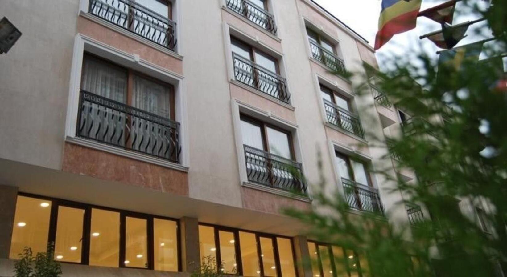 Mb City Hotel Izmir Bagian luar foto